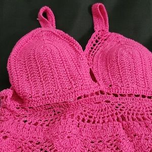 Crop top. Crochet.  Cotton. hand-knitted.